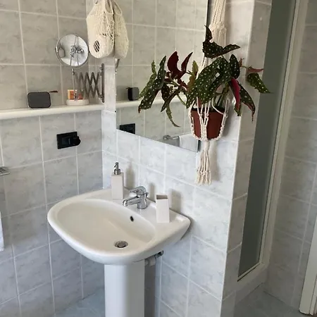 Maniman ゲストハウス ヴァラッツェ