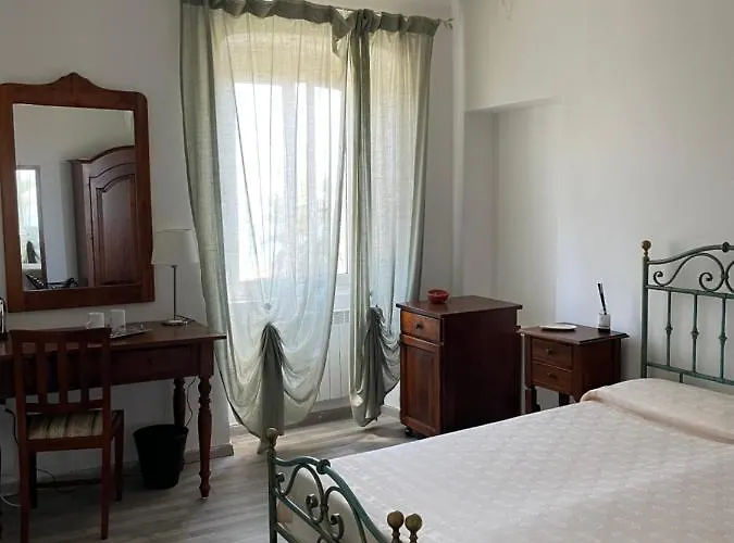 Maniman Casa de hóspedes Varazze