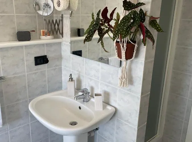 Maniman Penzion Varazze